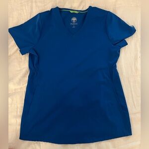 Maternity scrub top